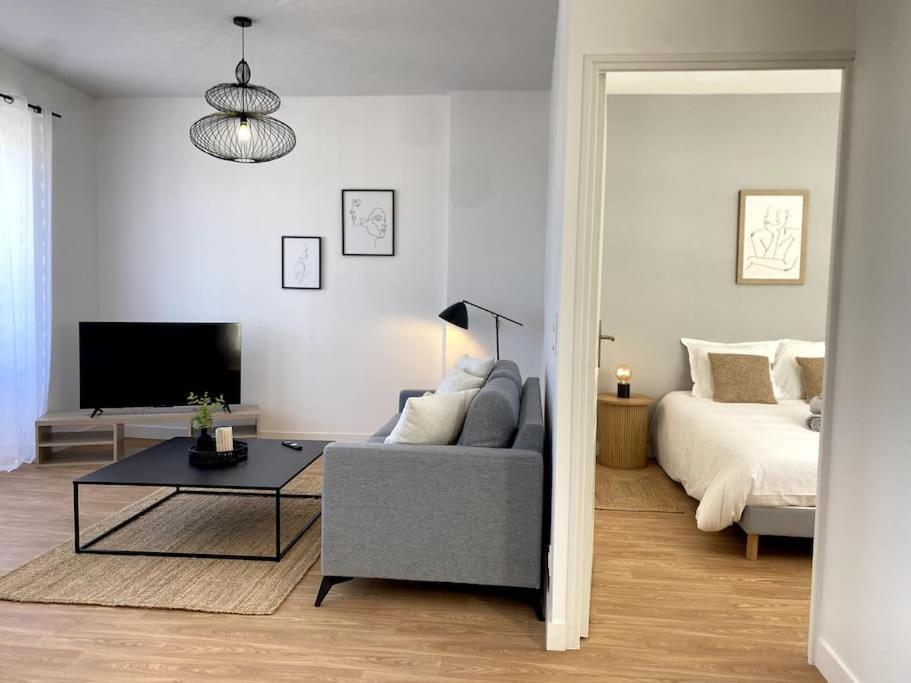 Le Dandy-Proche Centre-Neuf Apartment Chateauroux Exterior photo