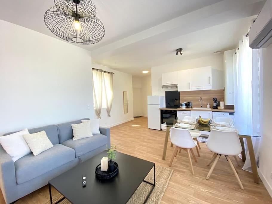 Le Dandy-Proche Centre-Neuf Apartment Chateauroux Exterior photo